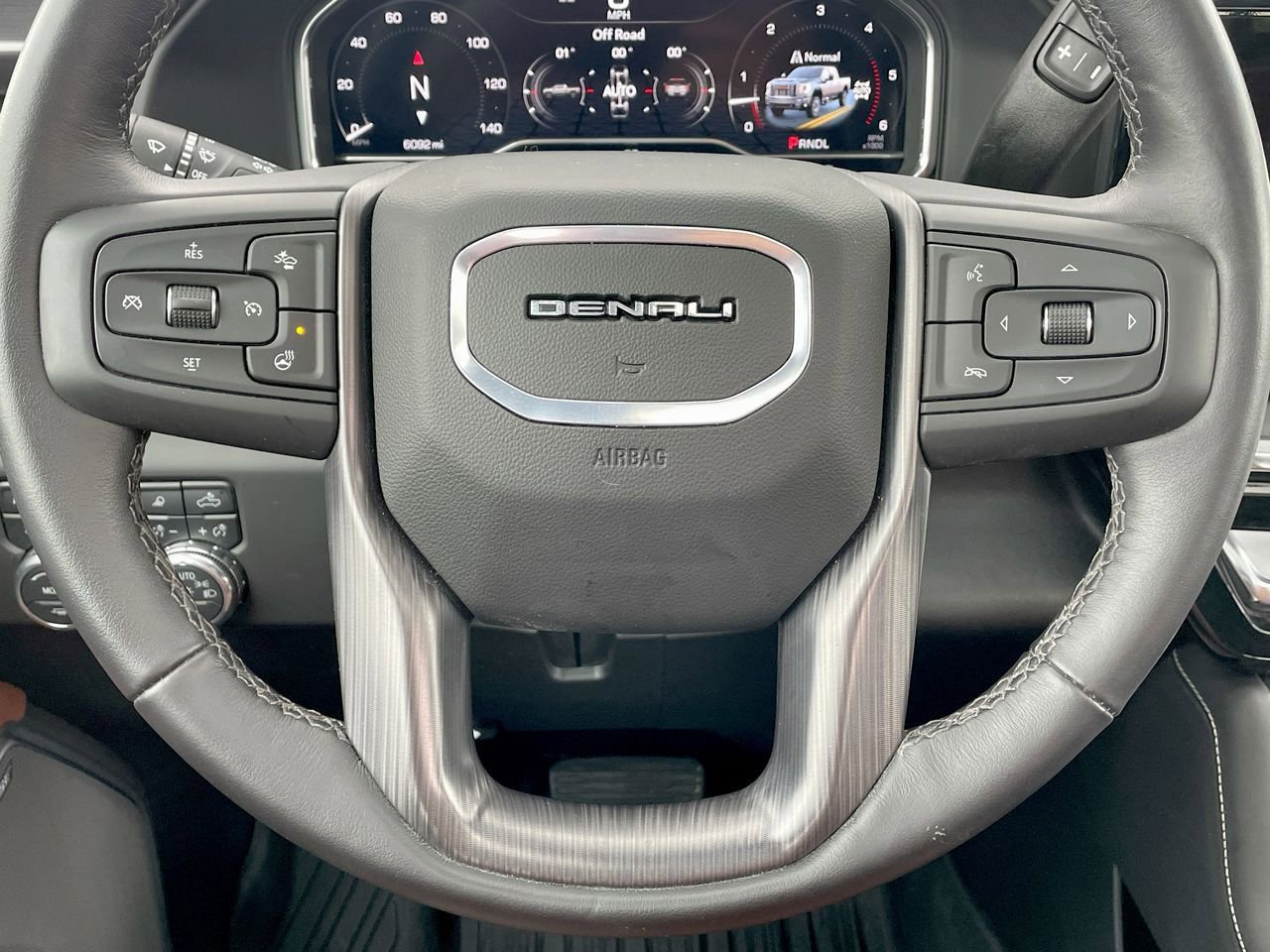 Thumbnail: 2025 GMC Sierra 2500 - 10