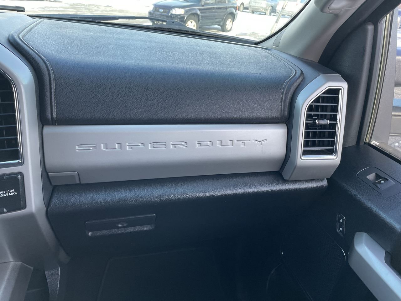 Thumbnail: 2018 Ford Econoline - 16