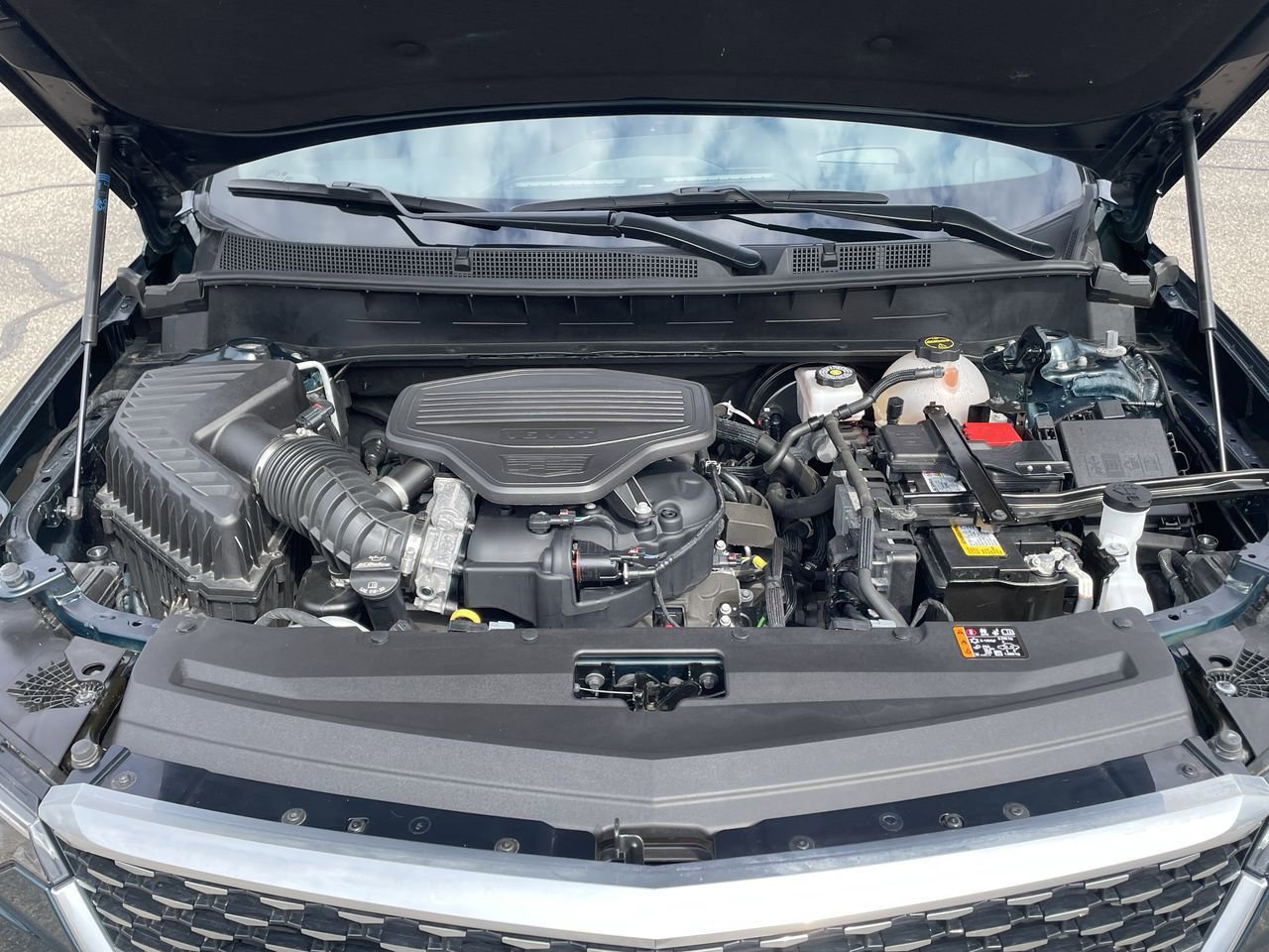 Thumbnail: 2024 Cadillac XT6 - 38