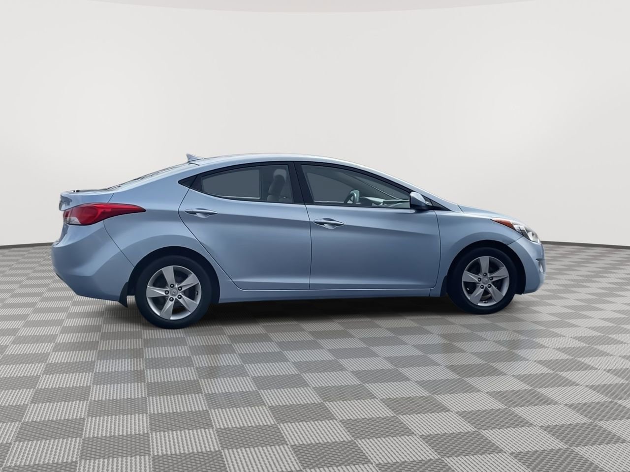 Thumbnail: 2013 Hyundai Elantra - 9