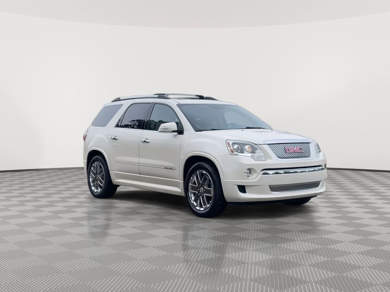 Thumbnail: 2012 GMC Acadia - 2