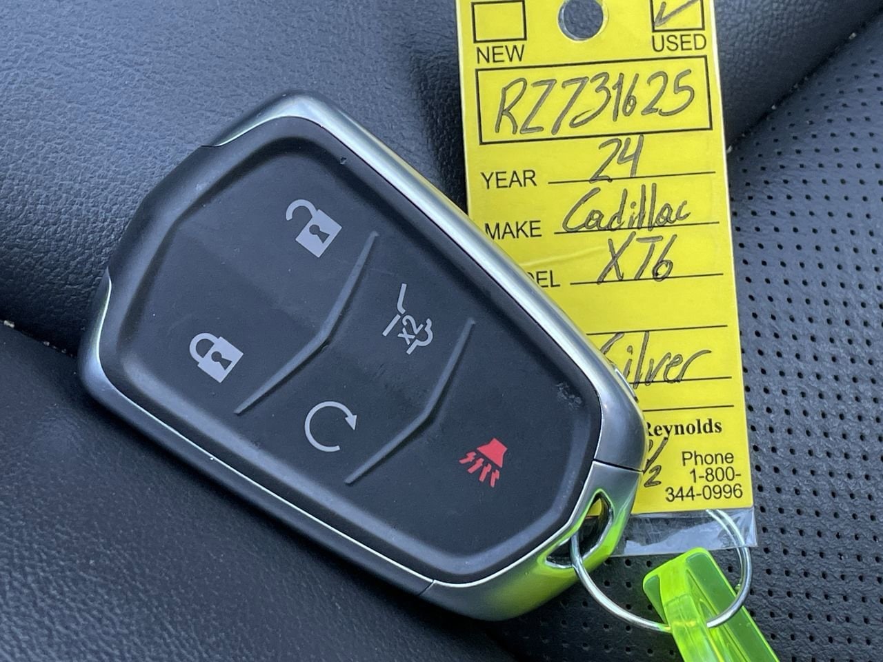 Thumbnail: 2024 Cadillac XT6 - 35