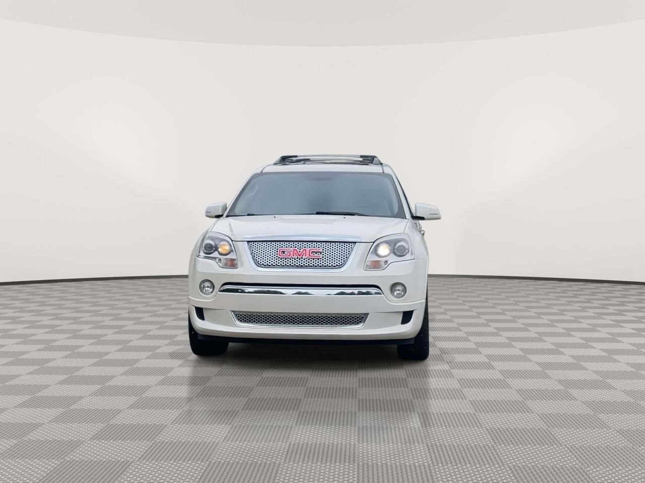 Thumbnail: 2012 GMC Acadia - 3