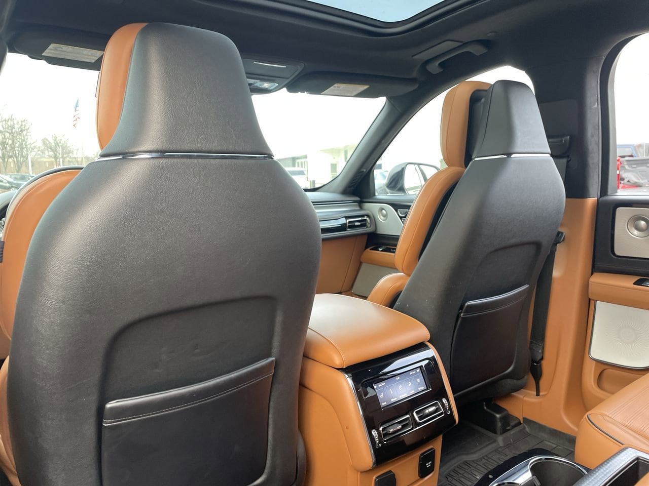 Thumbnail: 2024 Lincoln Aviator - 21