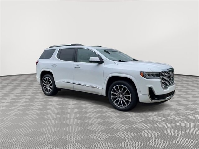 Used 2020 GMC Acadia Denali with VIN 1GKKNXLS8LZ123923 for sale in Plymouth, MI