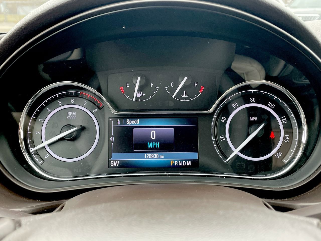 Thumbnail: 2014 Buick Regal - 26