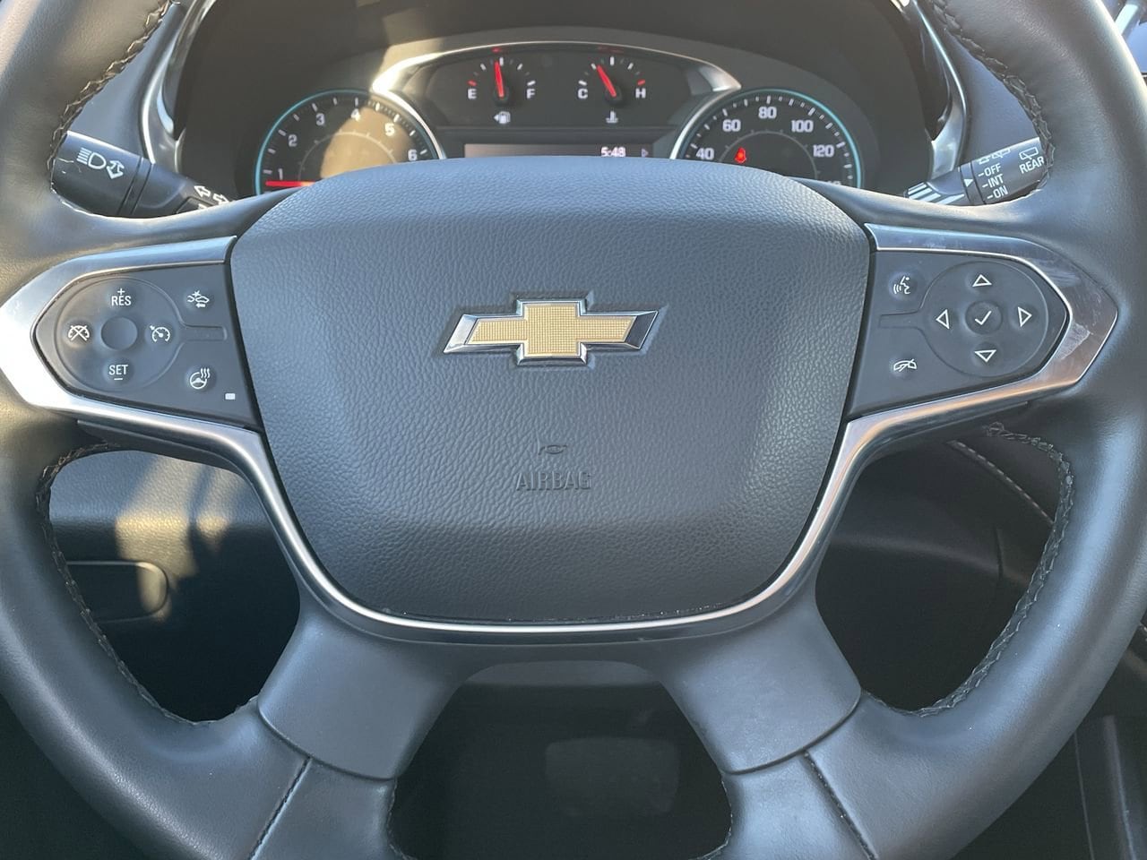 Thumbnail: 2023 Chevrolet Traverse - 10