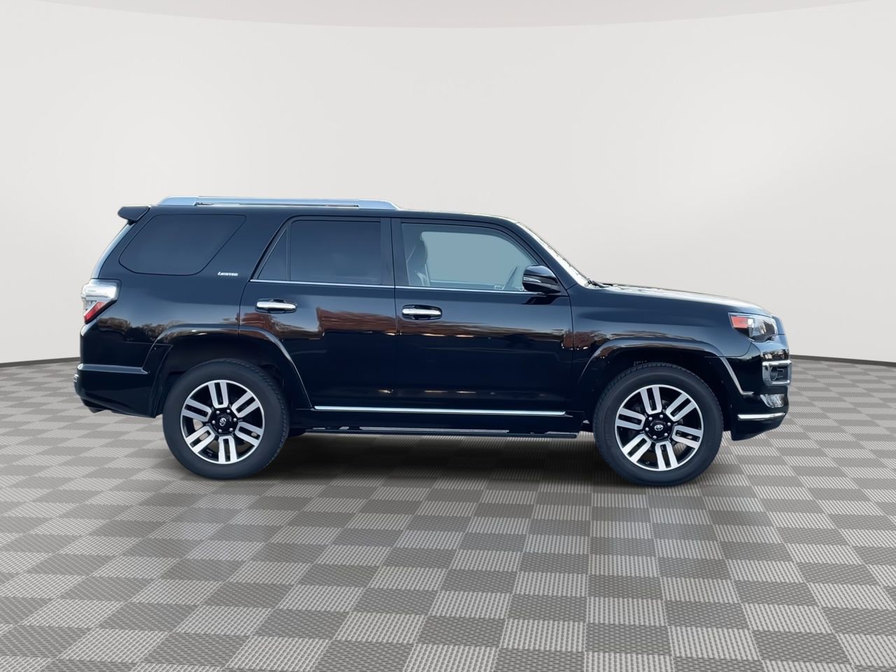 Thumbnail: 2021 Toyota 4Runner - 9
