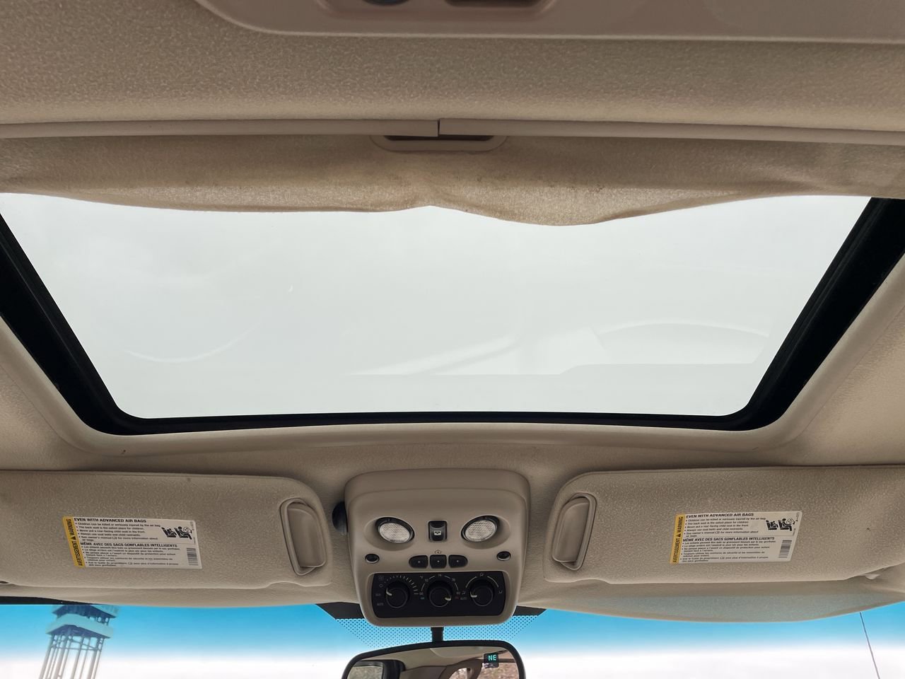 Thumbnail: 2005 Chevrolet Suburban - 21