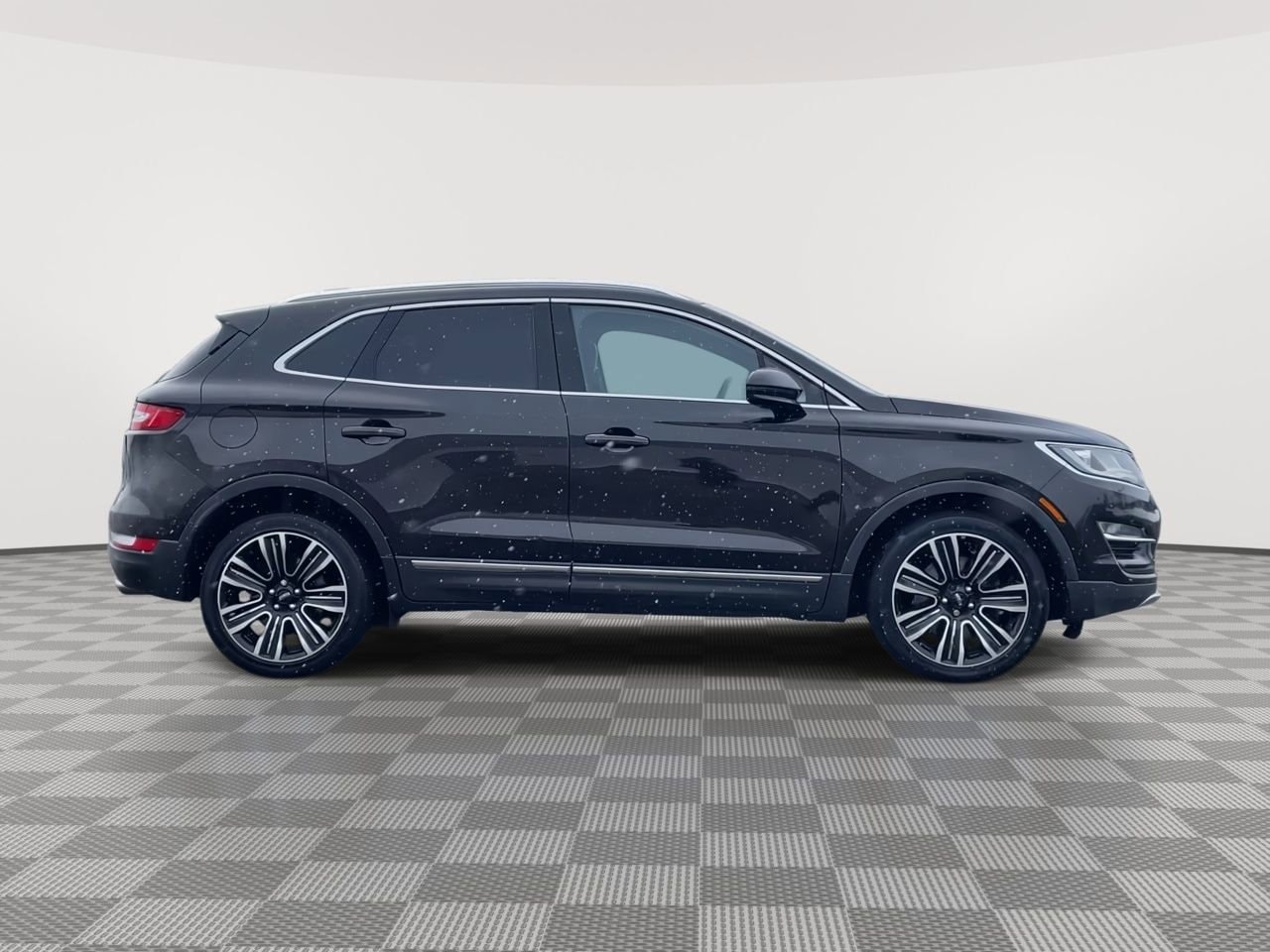 Thumbnail: 2017 Lincoln MKC - 9