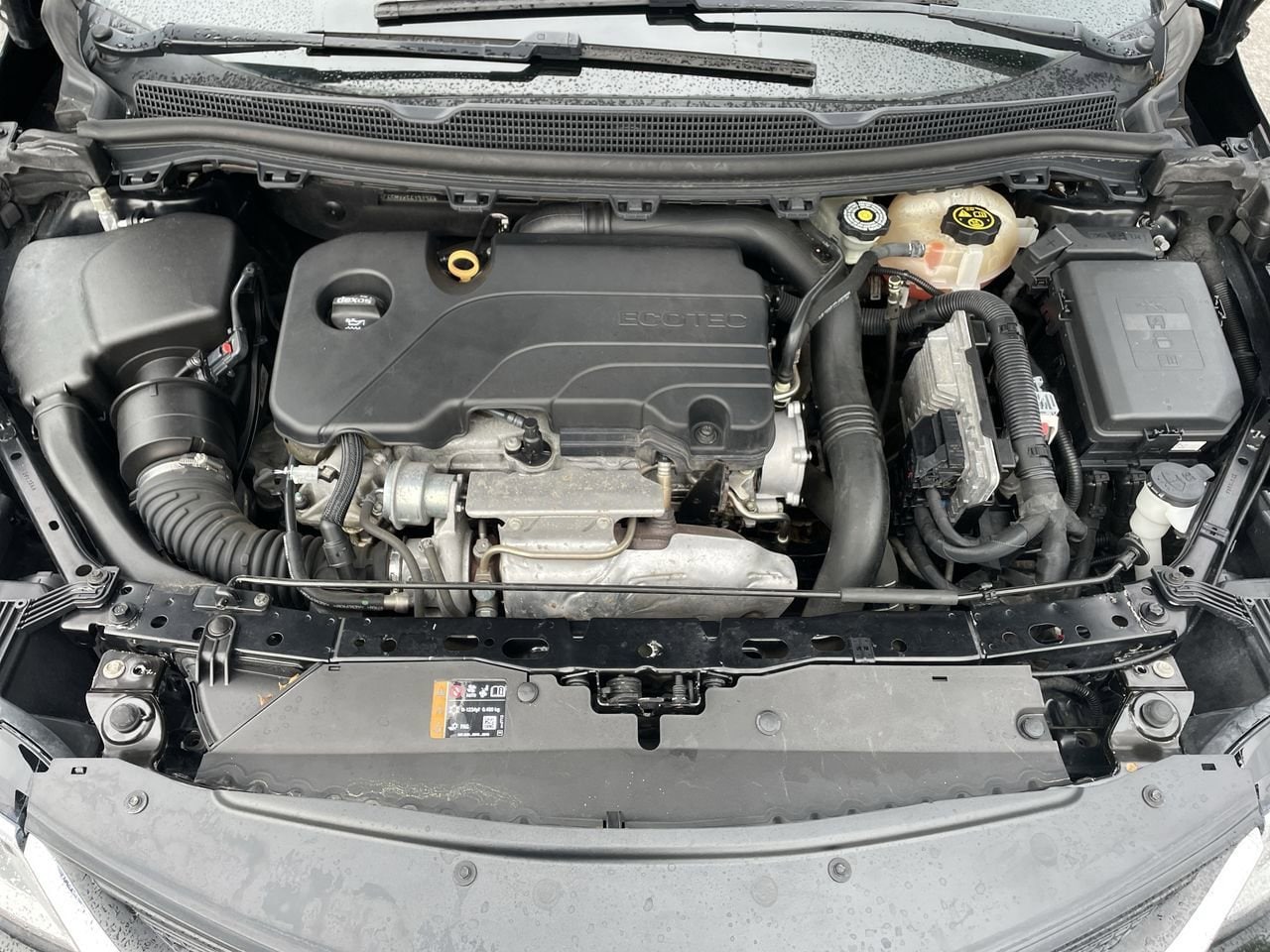 Thumbnail: 2019 Chevrolet Cruze - 31