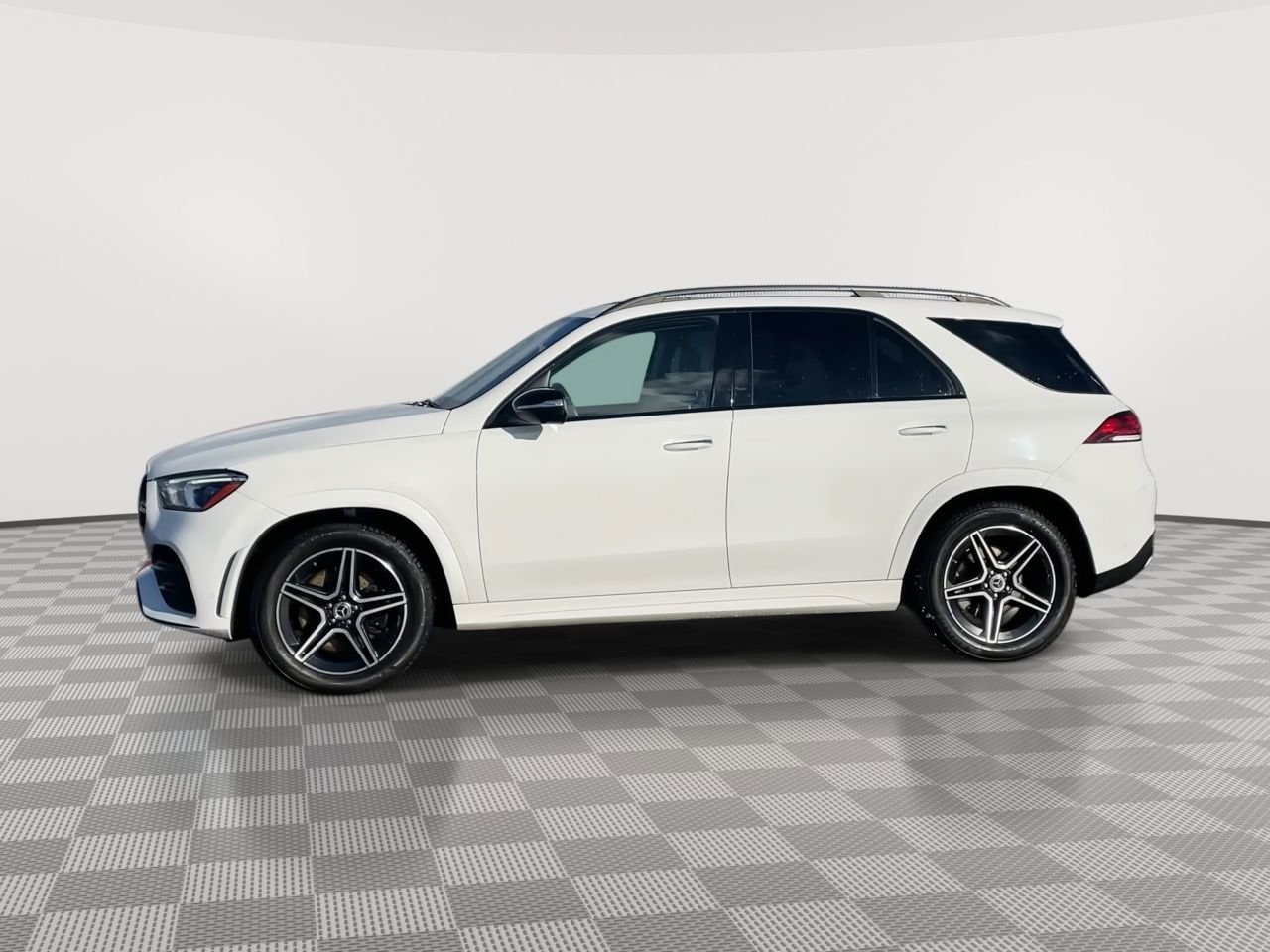 Thumbnail: 2020 Mercedes-Benz GLE - 5