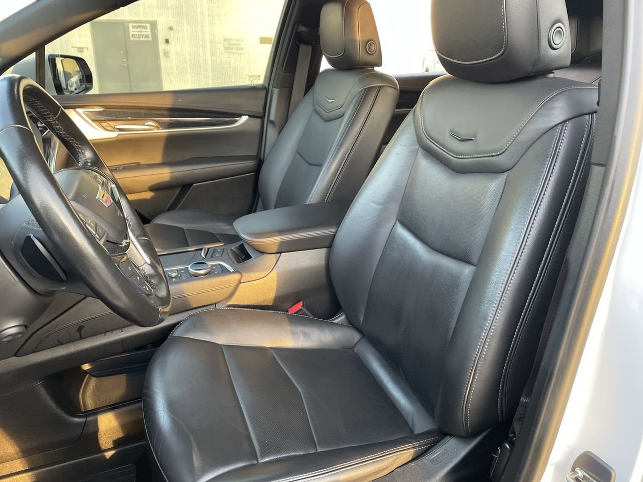 Thumbnail: 2024 Cadillac XT5 - 12