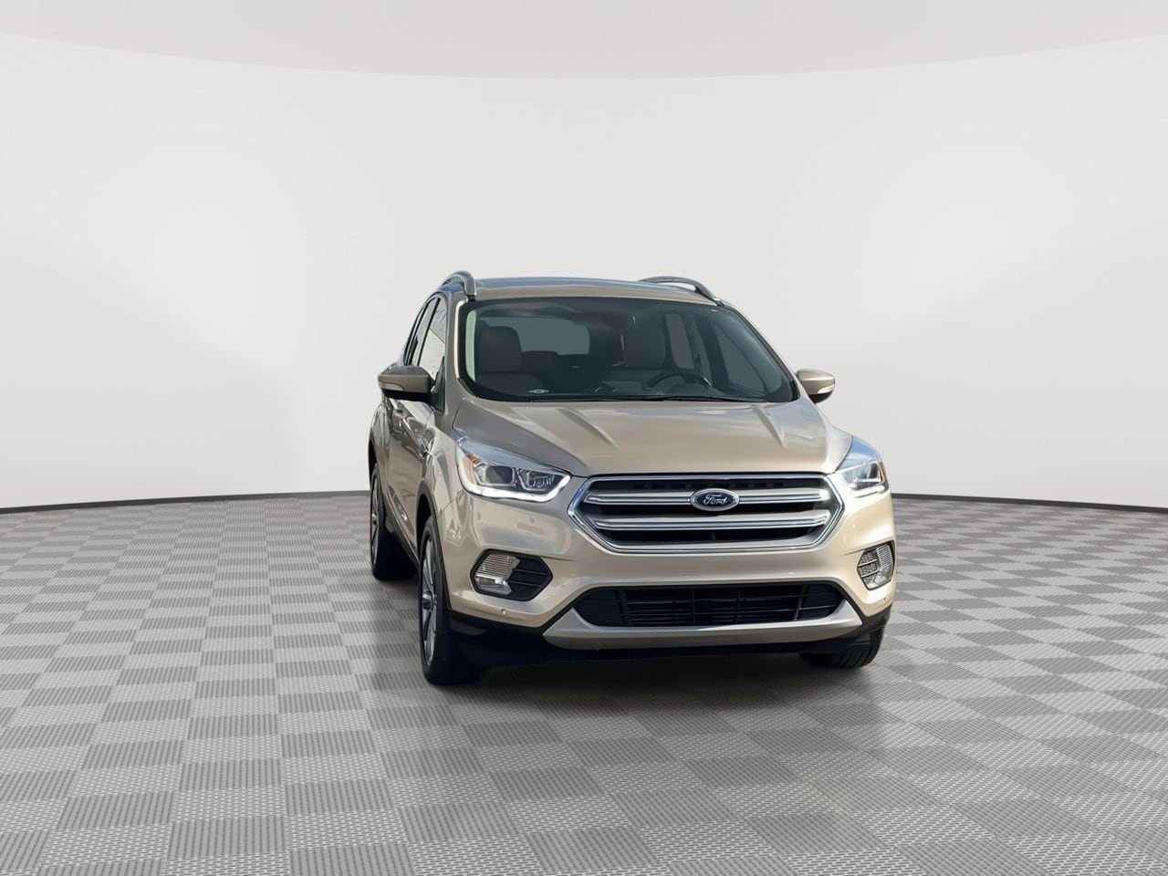 Thumbnail: 2018 Ford Escape - 3