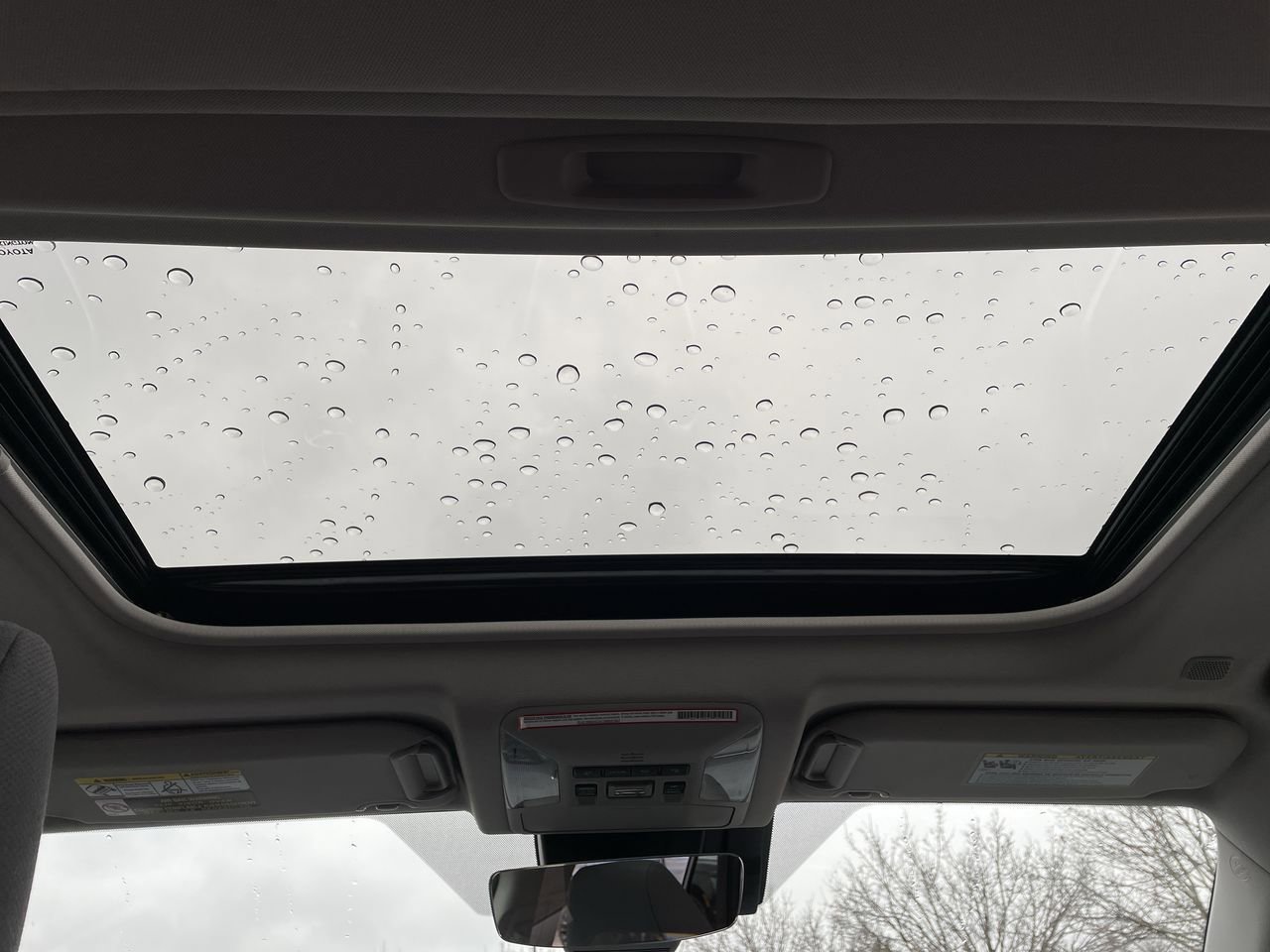 Thumbnail: 2023 Toyota RAV4 - 21