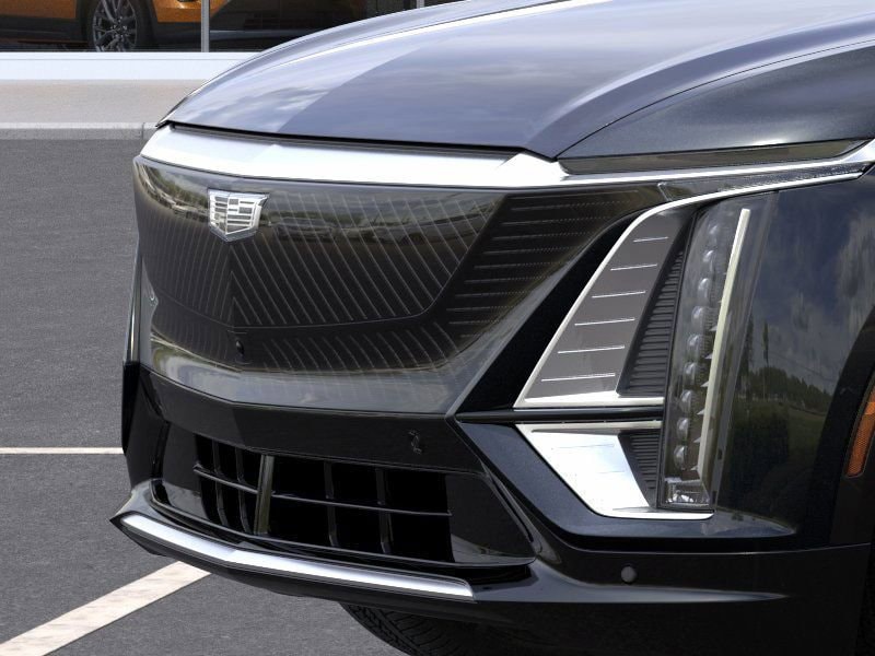 Thumbnail: 2025 Cadillac Lyriq - 13