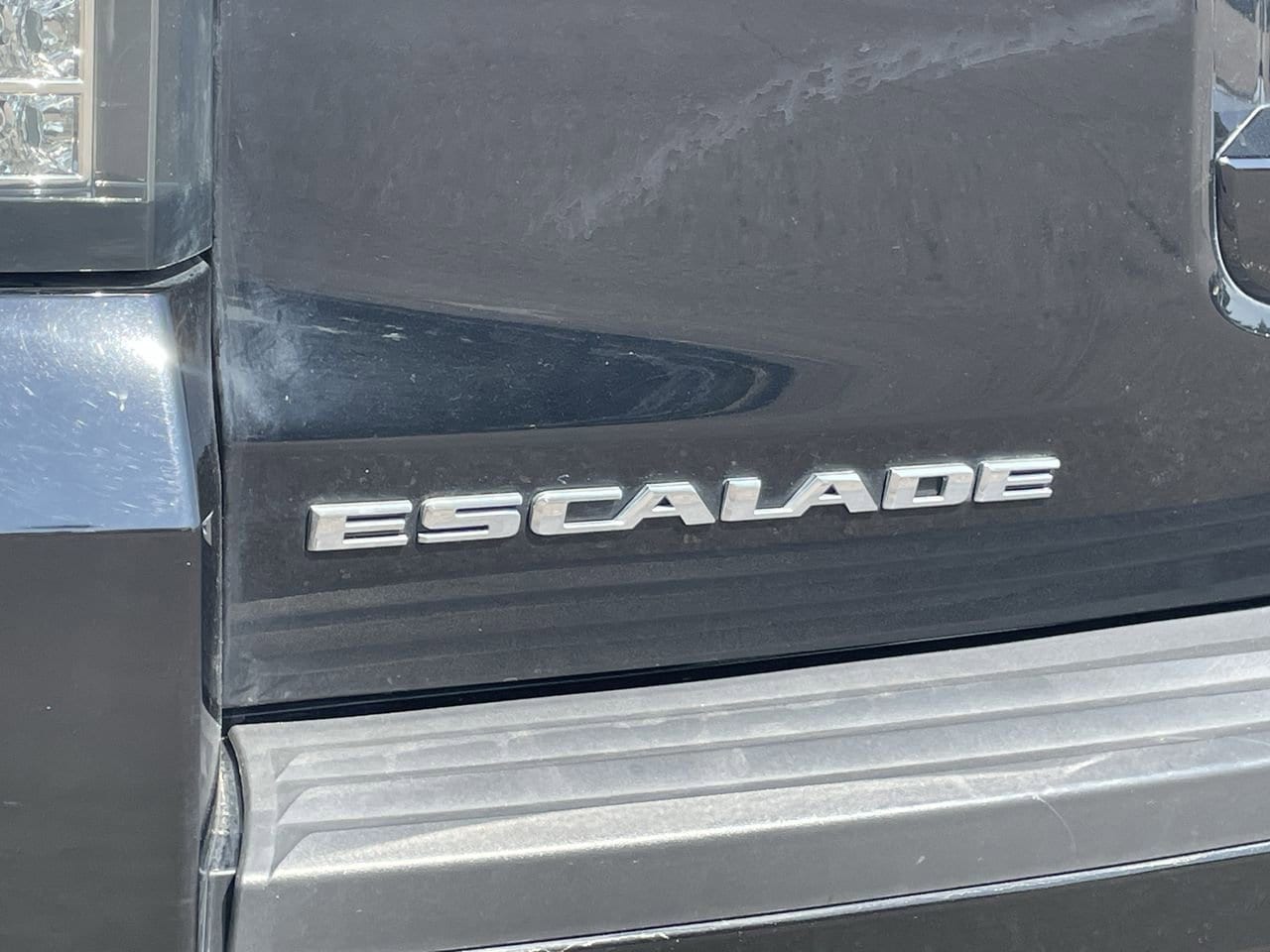 Thumbnail: 2016 Cadillac Escalade - 44