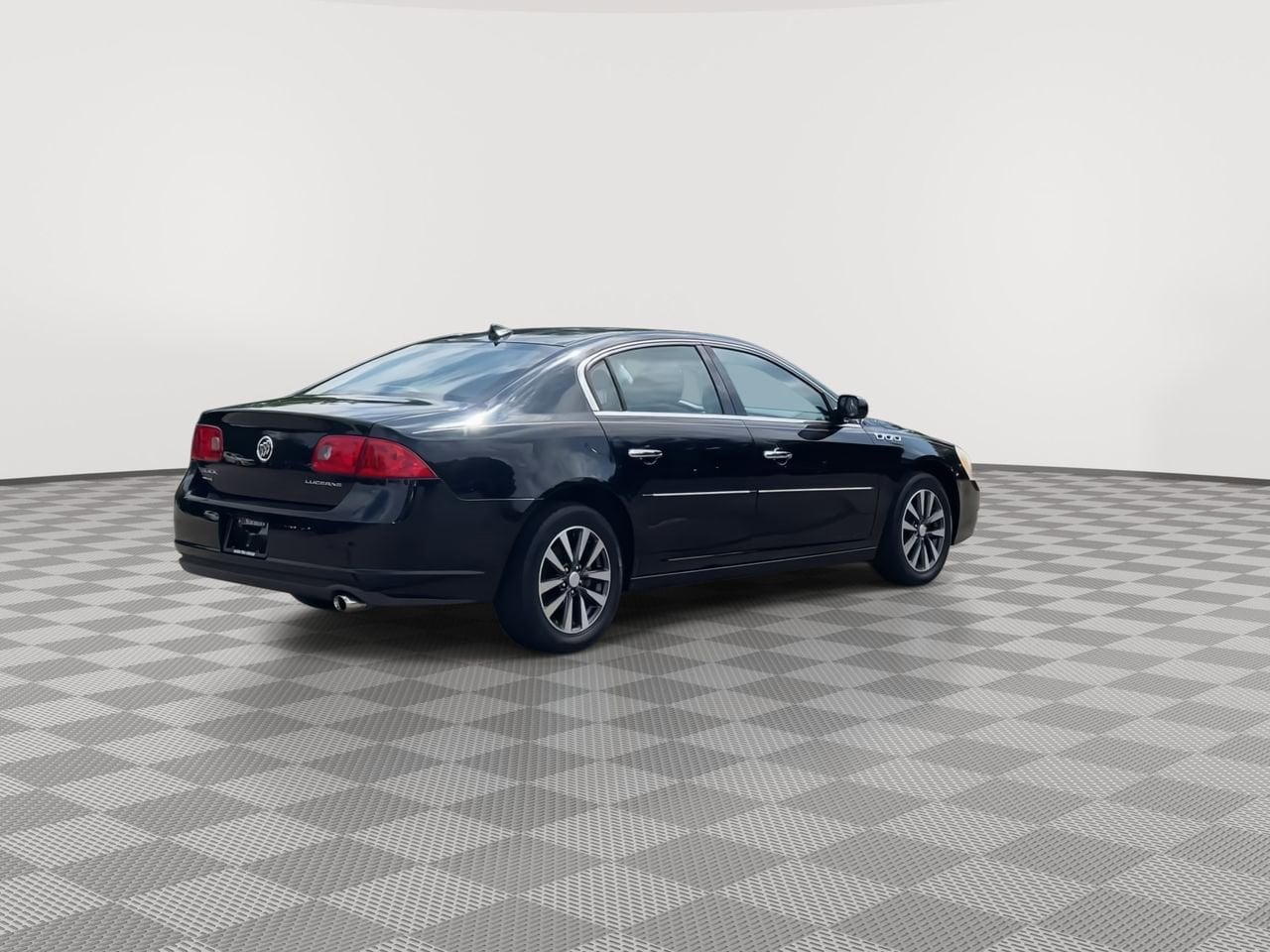Thumbnail: 2011 Buick Lucerne - 8