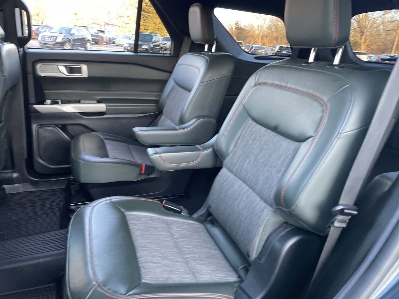 Thumbnail: 2022 Ford Explorer - 20