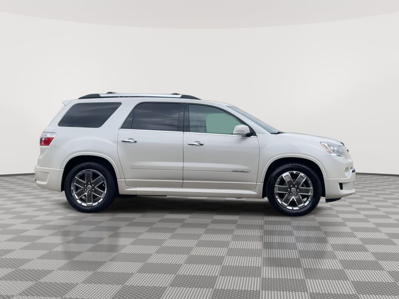 Thumbnail: 2012 GMC Acadia - 9