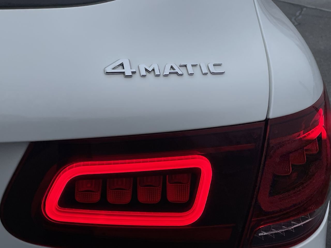 Thumbnail: 2022 Mercedes-Benz GLC - 40