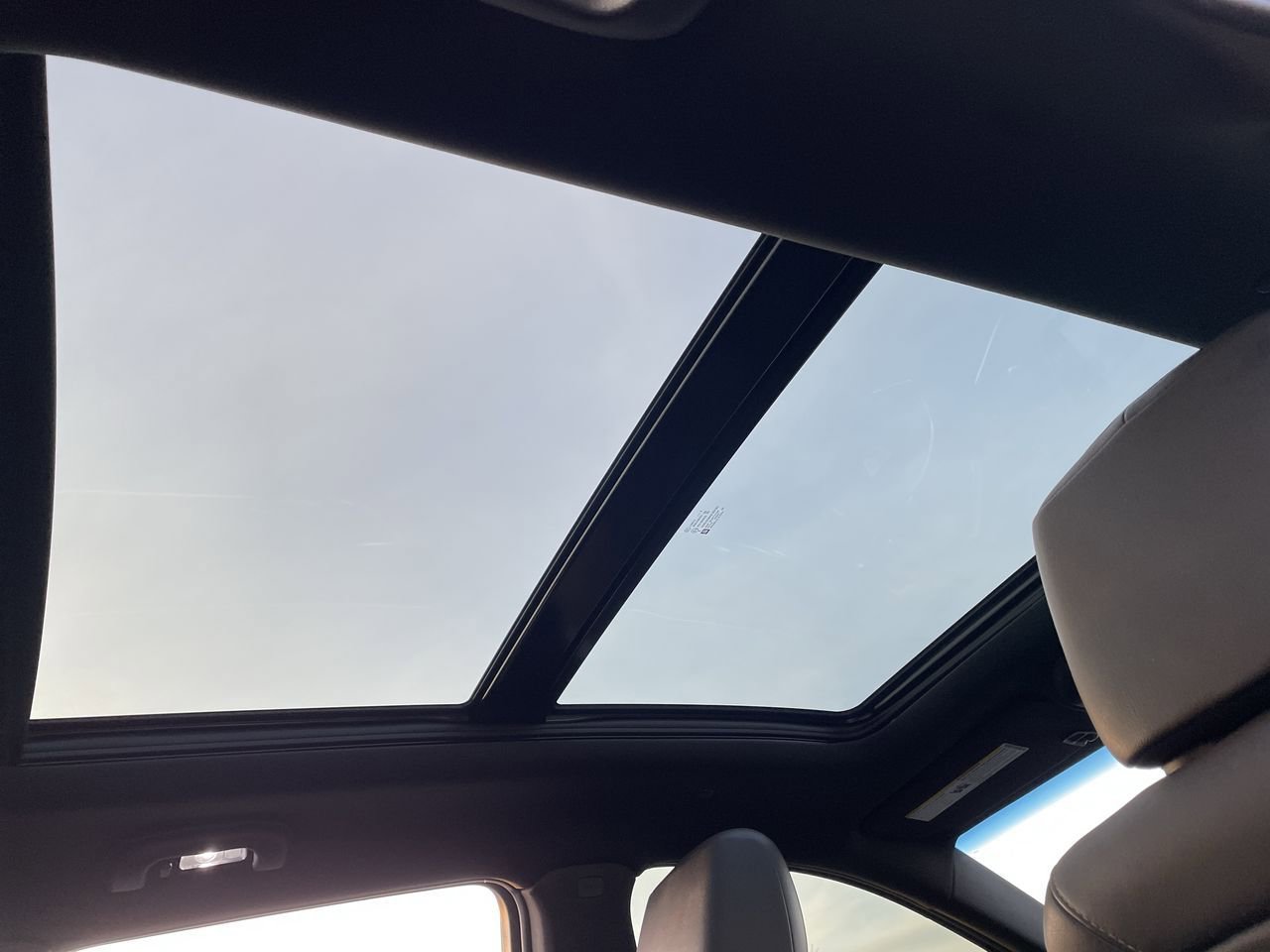 Thumbnail: 2024 Cadillac XT5 - 21