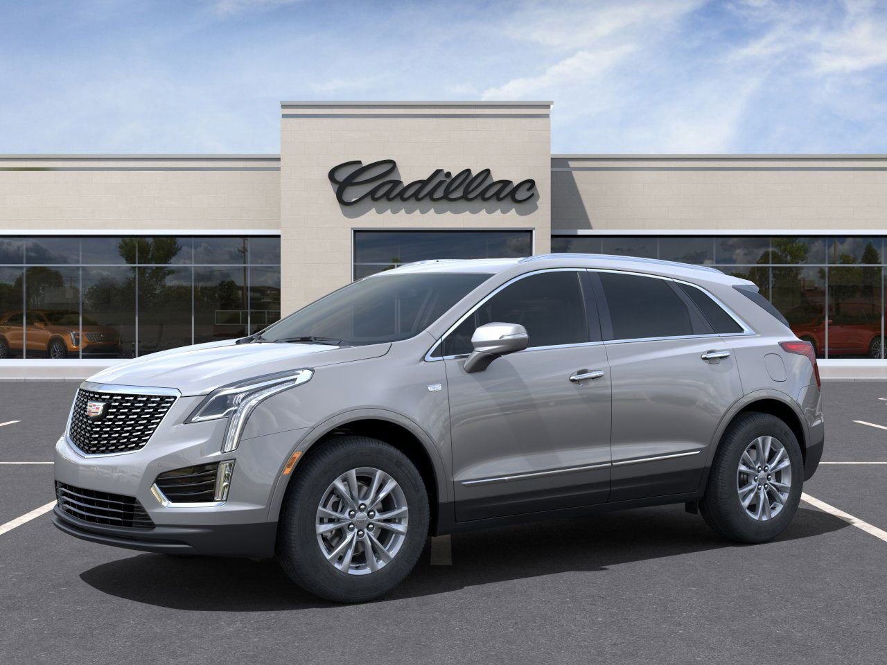 Used 2025 Cadillac XT5 Luxury with VIN 1GYKNBR4XSZ124281 for sale in Plymouth, MI