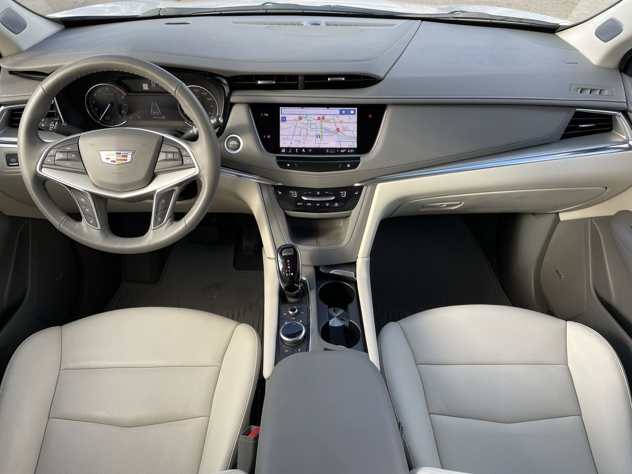 Thumbnail: 2025 Cadillac XT5 - 25