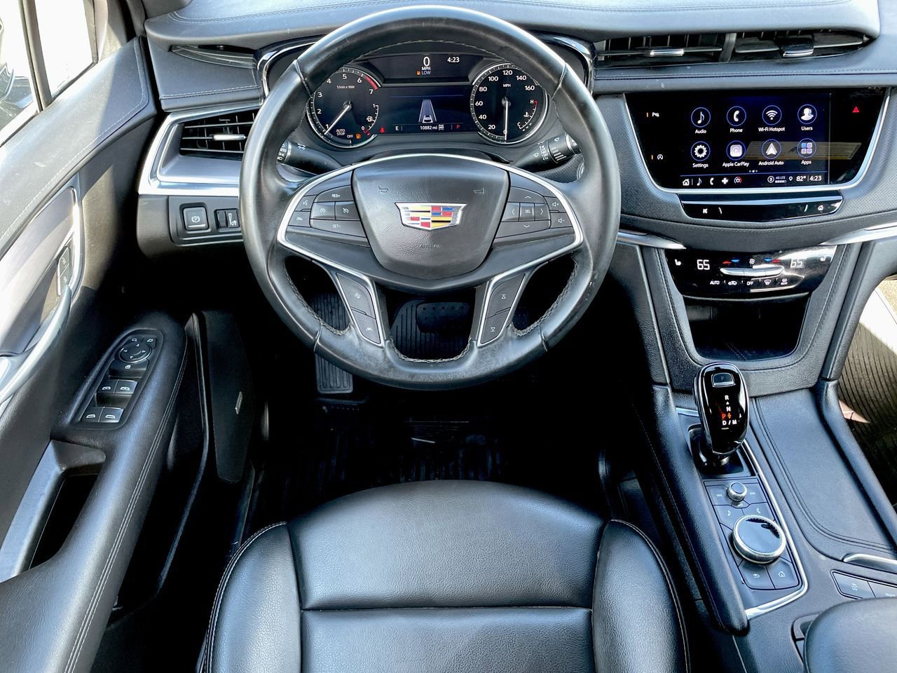 Thumbnail: 2024 Cadillac XT5 - 11