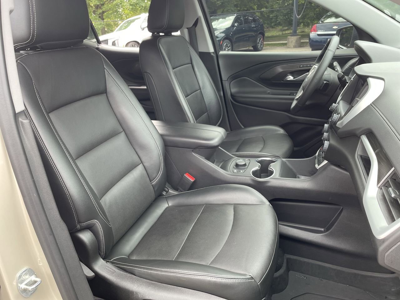 Thumbnail: 2023 GMC Terrain - 14