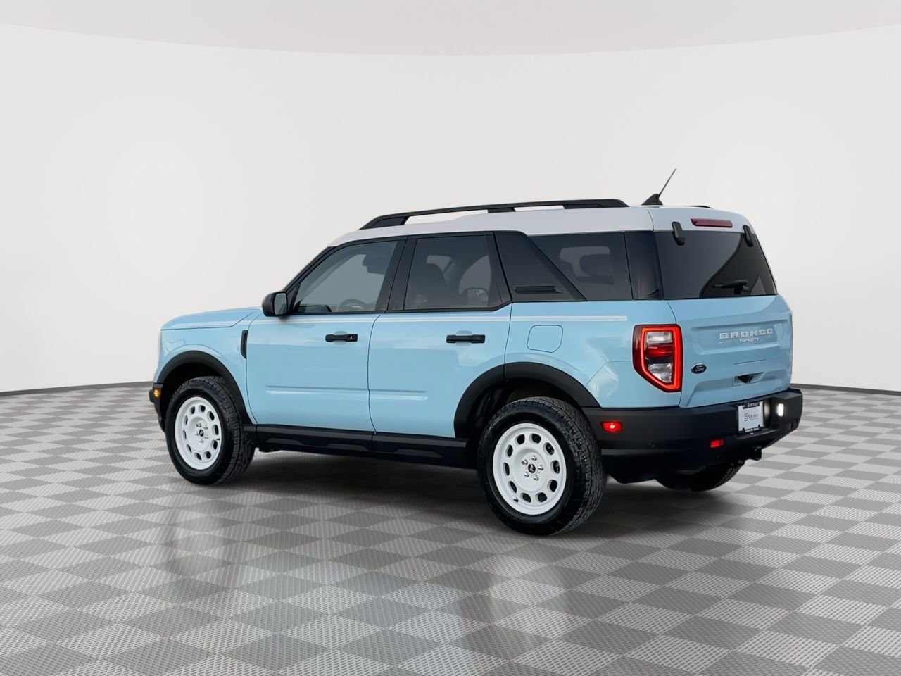 Thumbnail: 2023 Ford Bronco Sport - 6