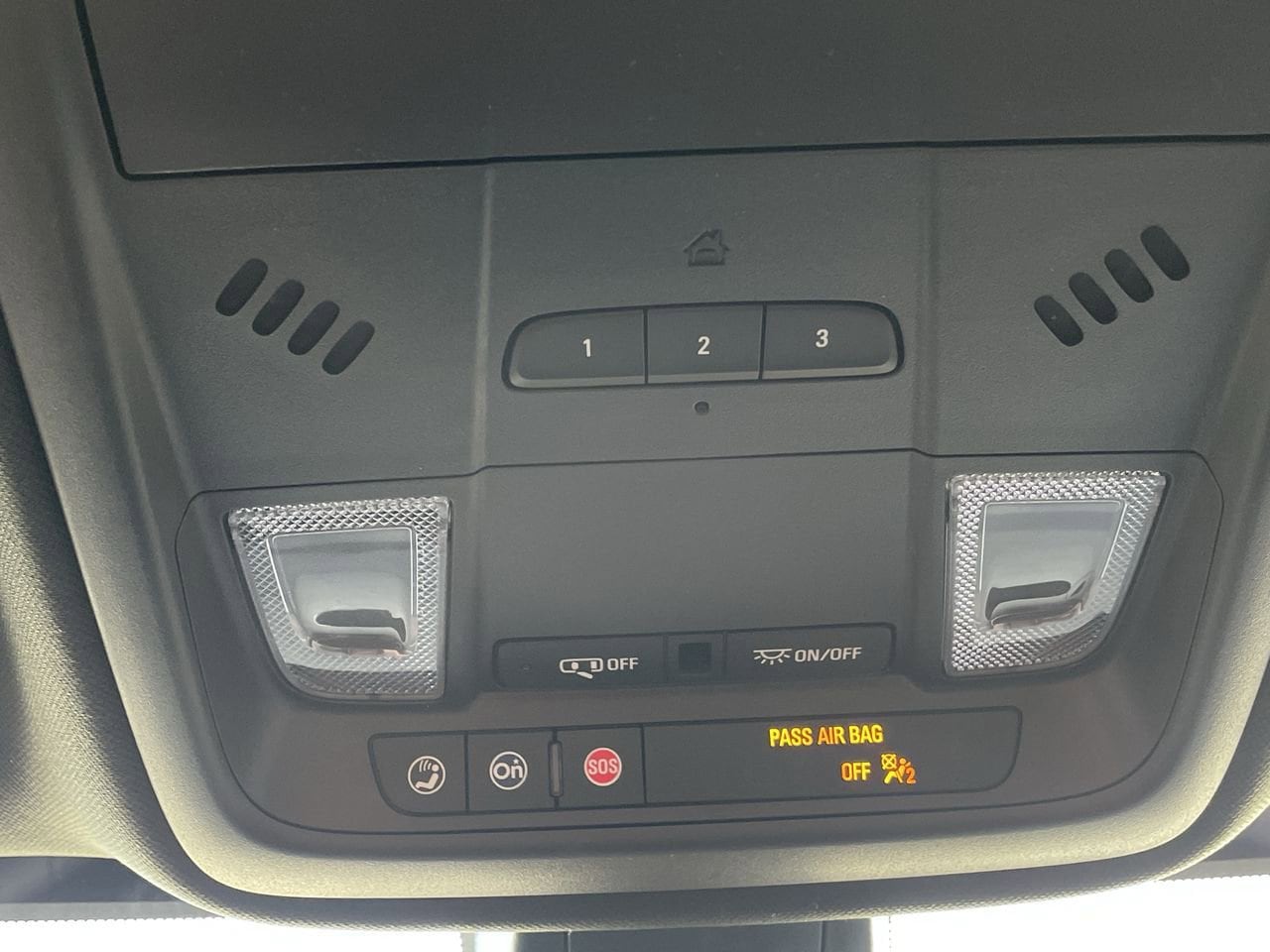 Thumbnail: 2024 Cadillac XT5 - 29