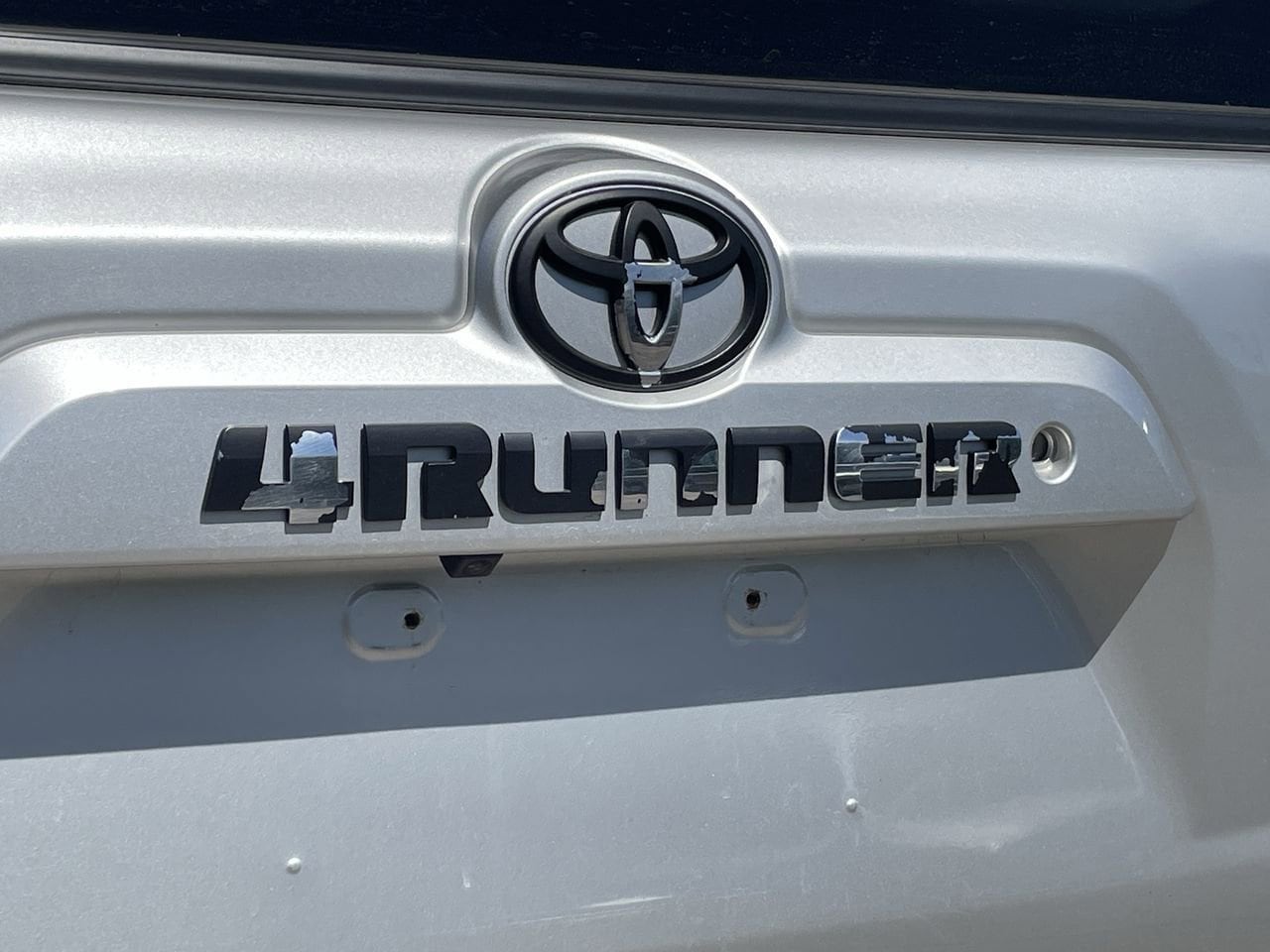 Thumbnail: 2014 Toyota 4Runner - 35