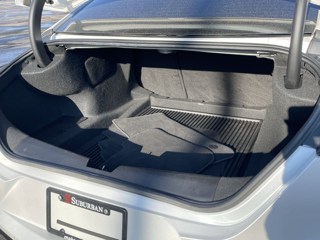 Thumbnail: 2023 Cadillac CT4 - 17