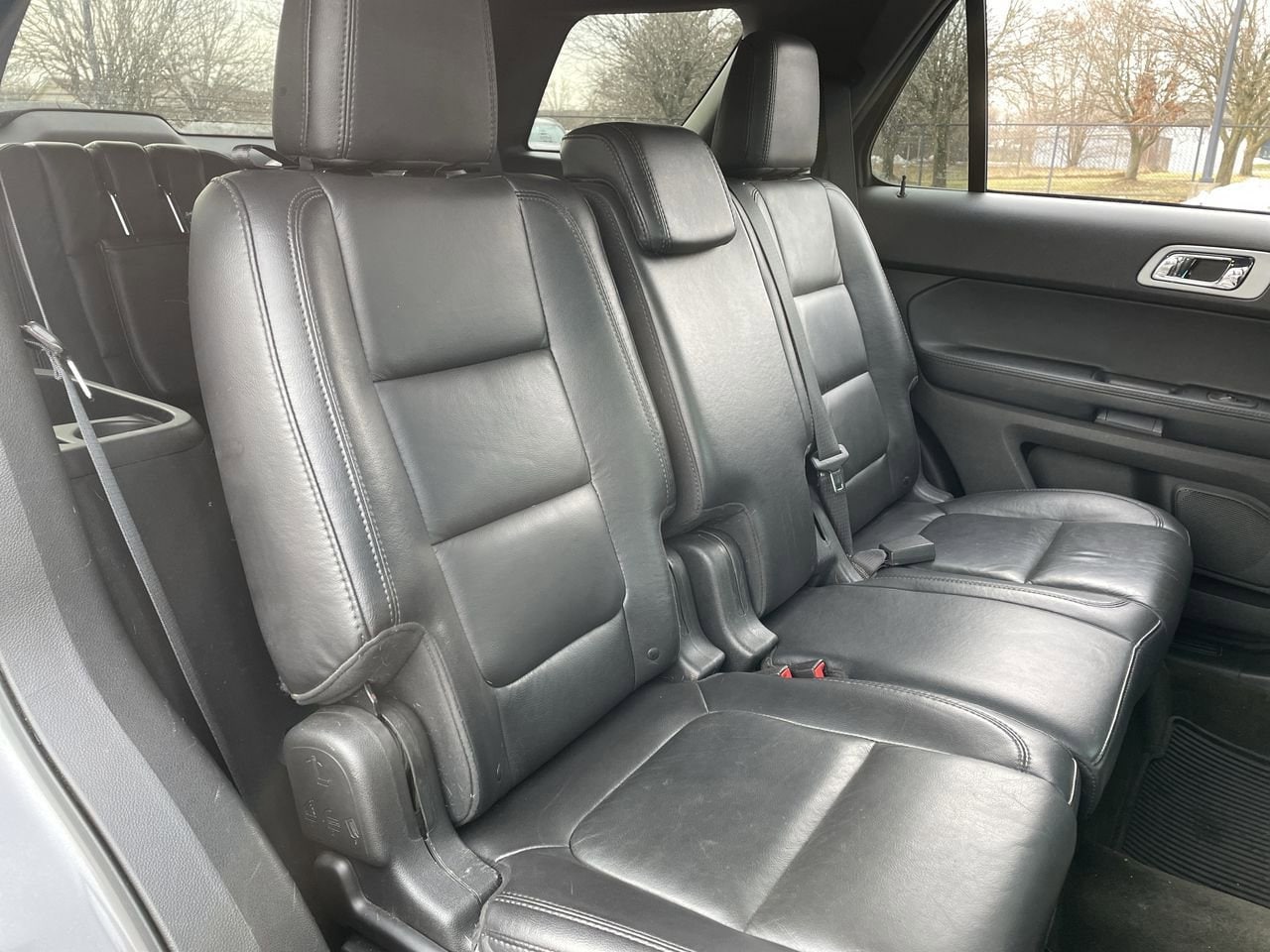 Thumbnail: 2014 Ford Explorer - 15