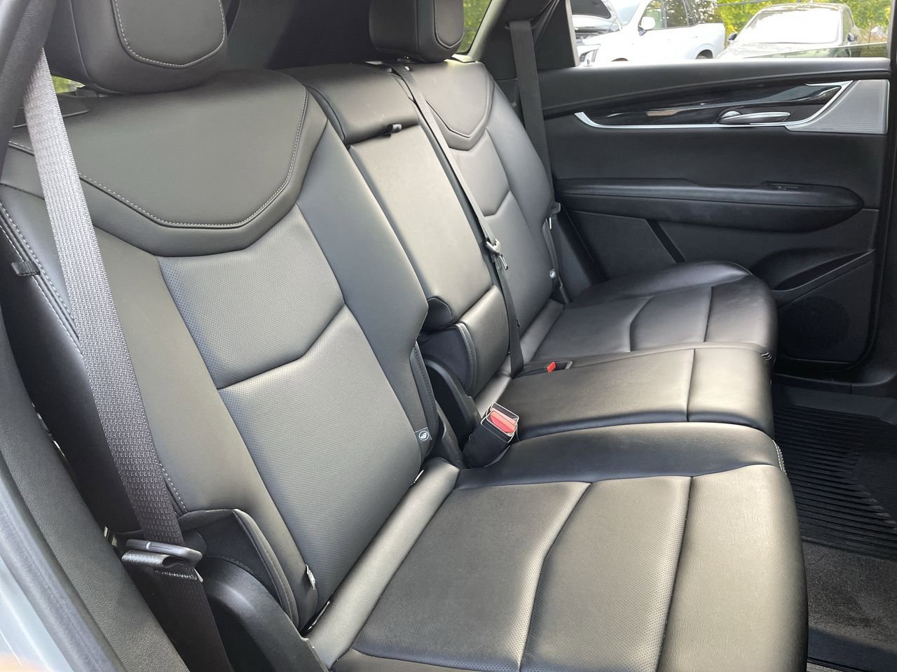 Thumbnail: 2023 Cadillac XT5 - 15