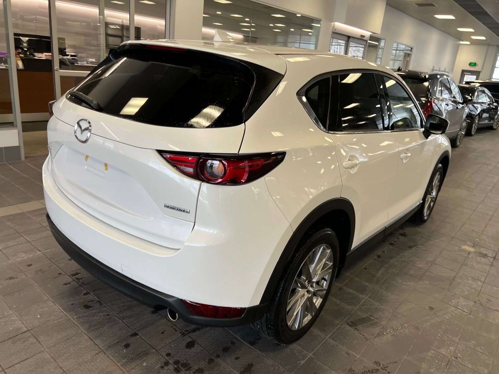 Thumbnail: 2021 Mazda CX-5 - 3