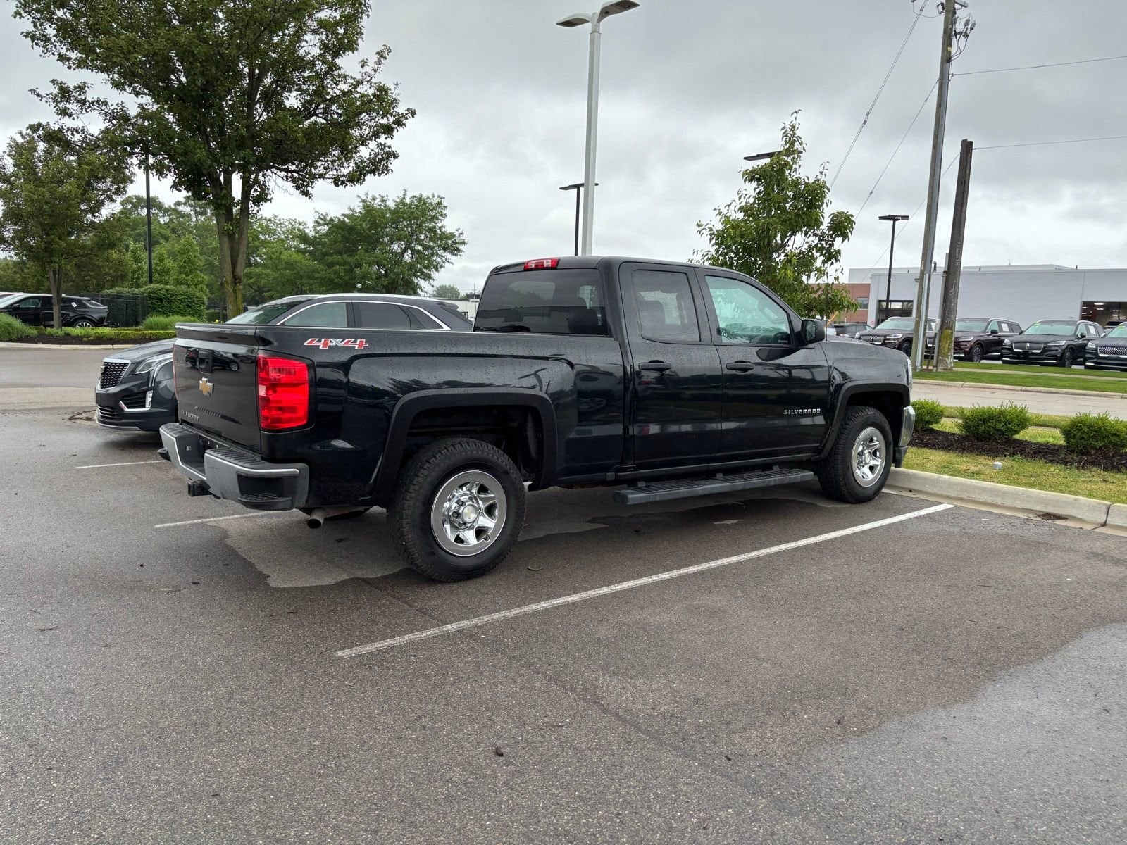 Thumbnail: 2016 Chevrolet Silverado 1500 - 3
