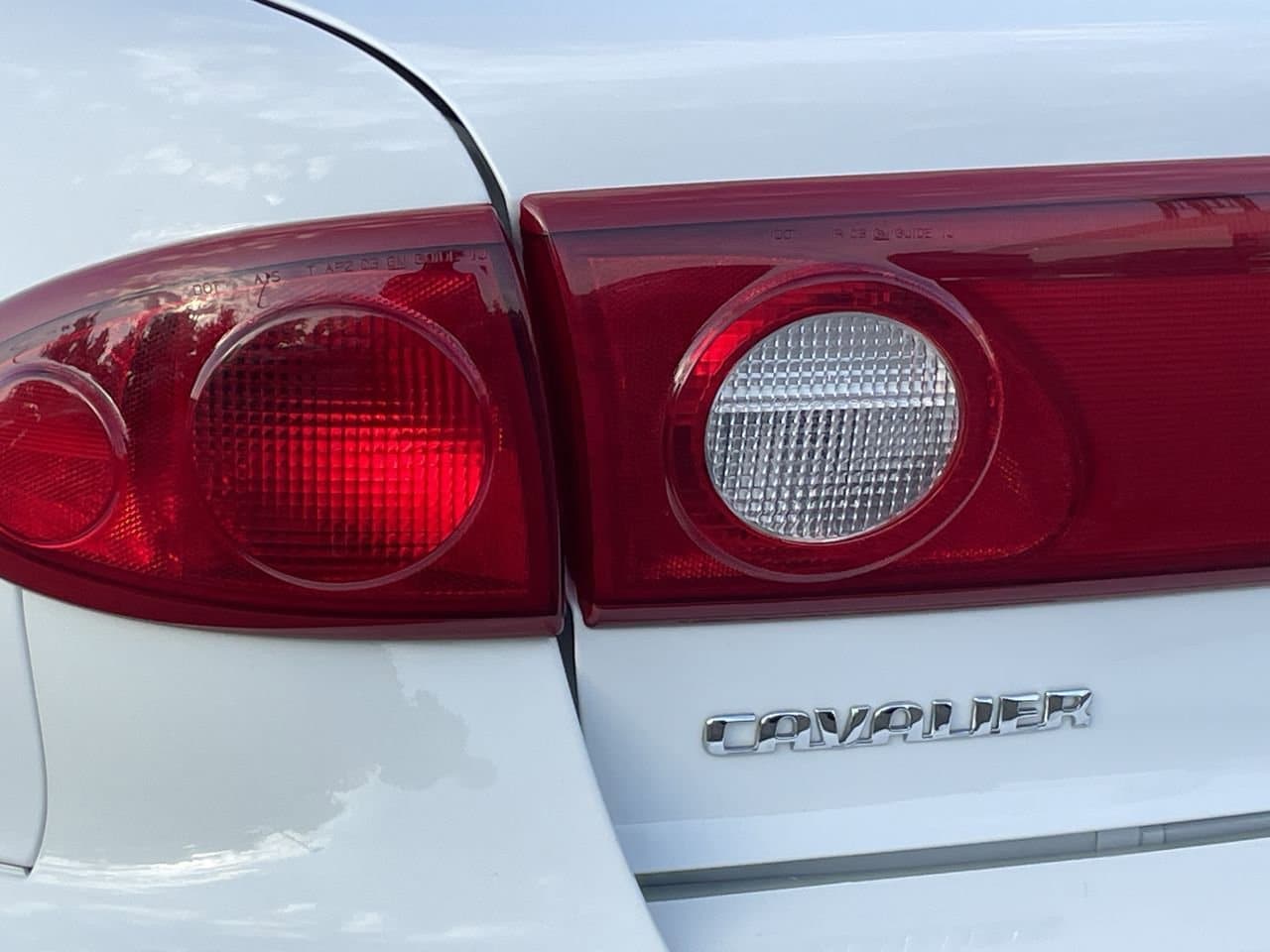 Thumbnail: 2005 Chevrolet Cavalier - 32