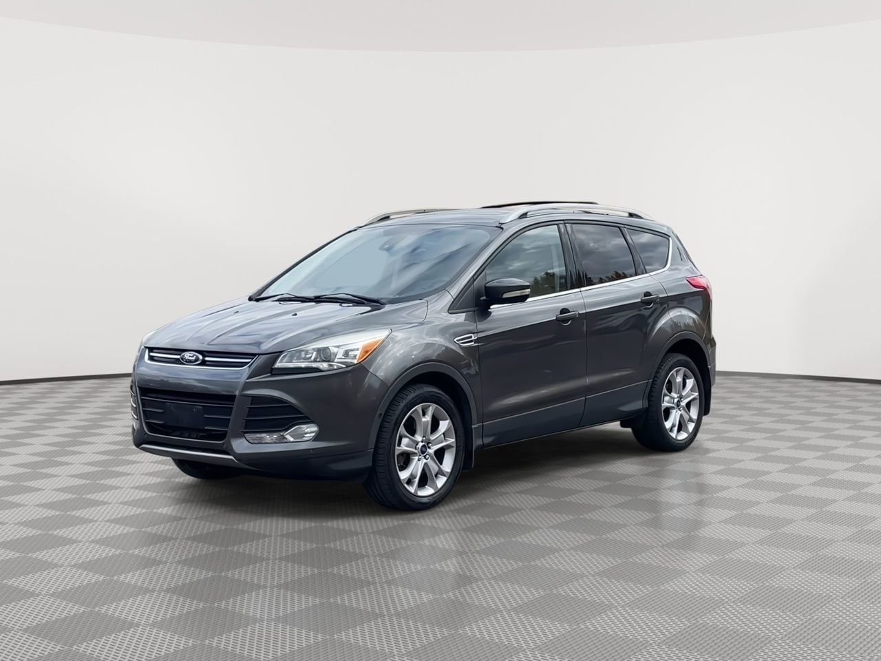 Thumbnail: 2016 Ford Escape - 4