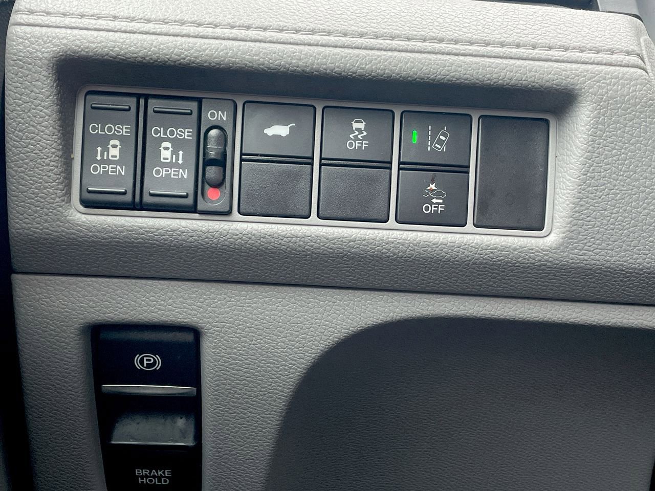 Thumbnail: 2019 Honda Odyssey - 28