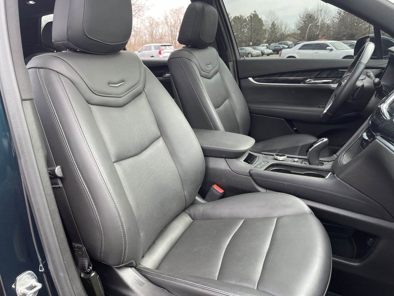 Thumbnail: 2024 Cadillac XT6 - 14