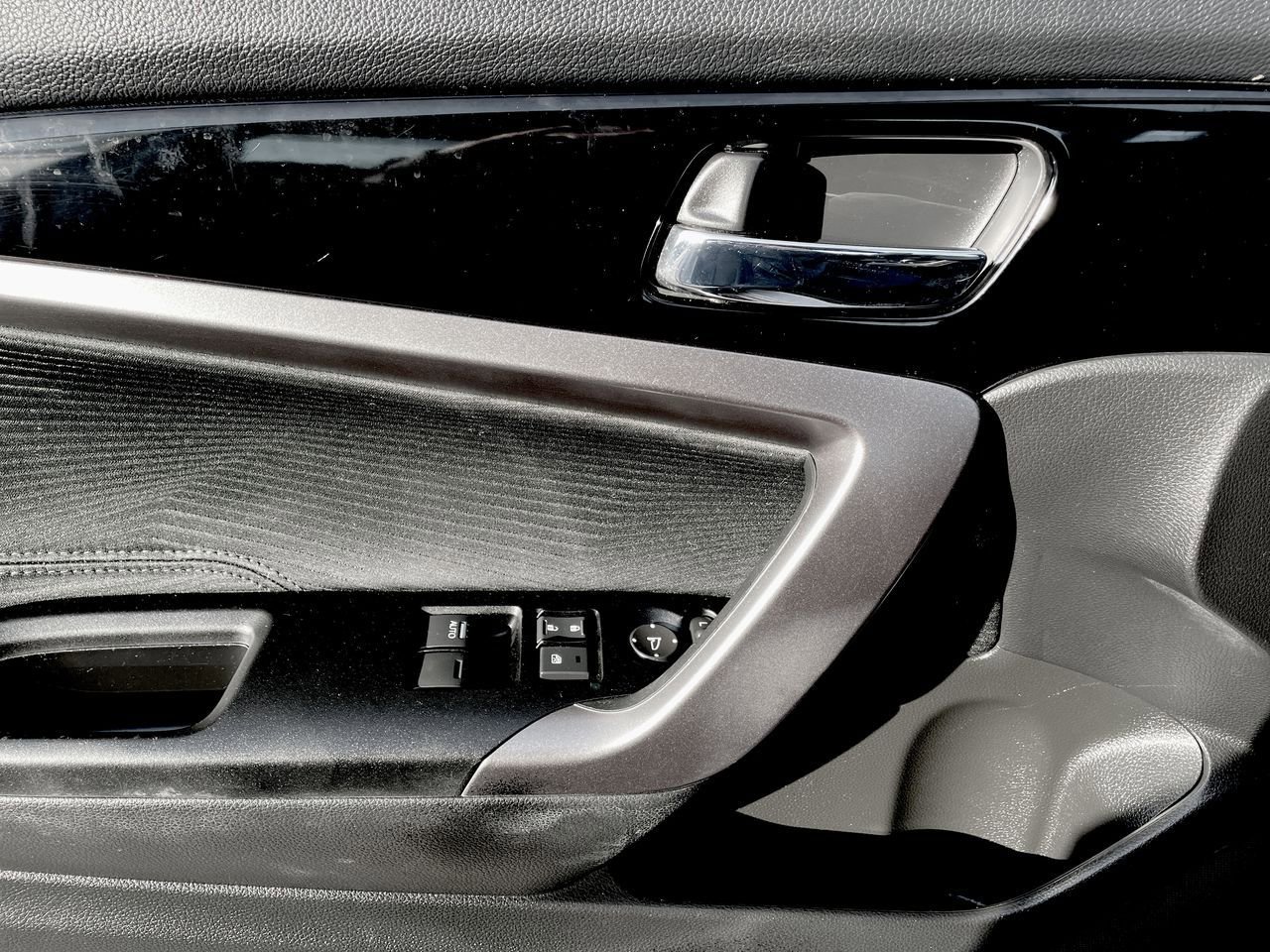 Thumbnail: 2016 Honda Accord - 26