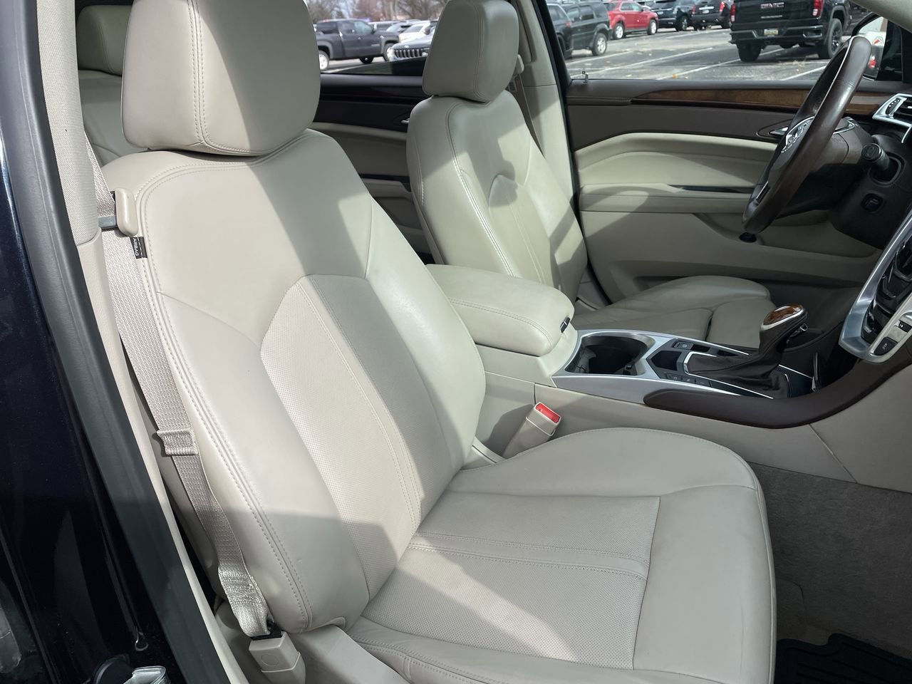 Thumbnail: 2015 Cadillac SRX - 14