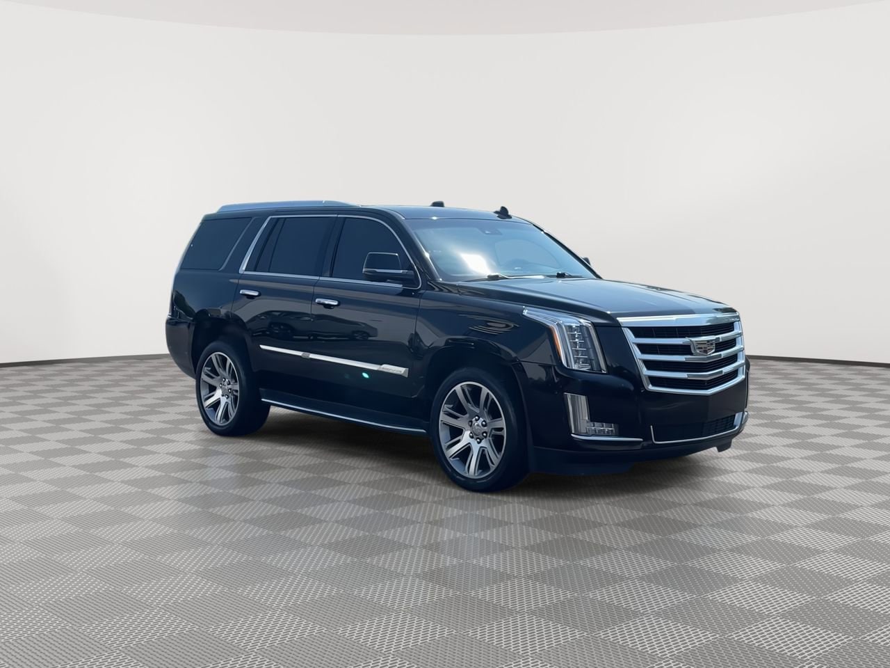 Thumbnail: 2016 Cadillac Escalade - 2