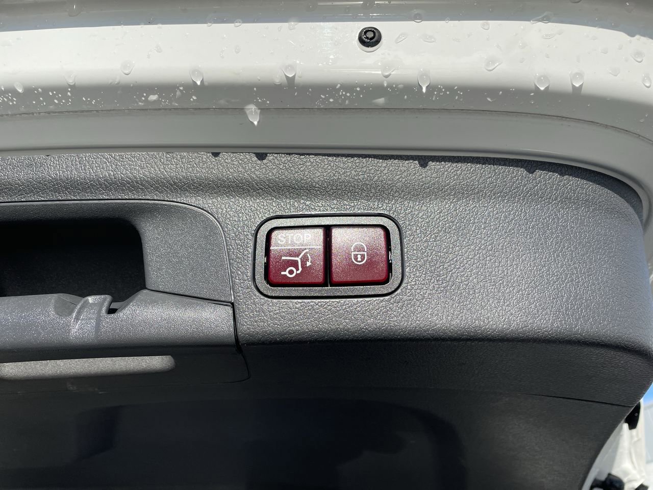 Thumbnail: 2020 Mercedes-Benz GLE - 18