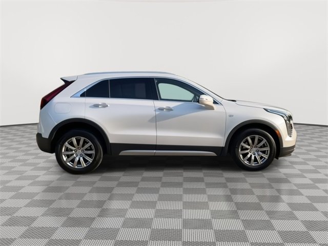 2022 Cadillac XT4 Premium Luxury 9