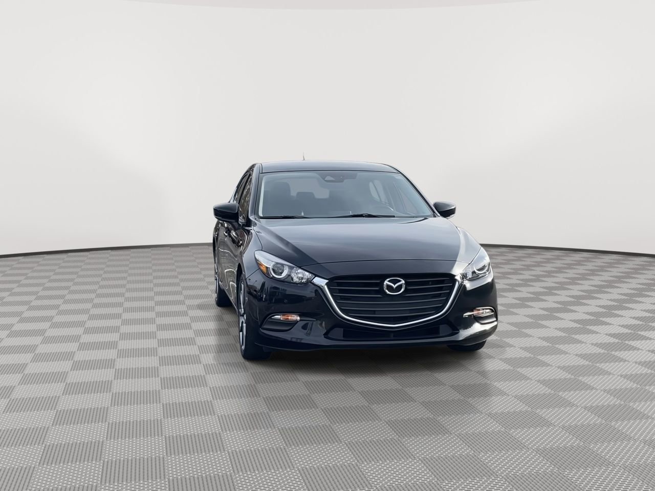 2018 Mazda Mazda3 Touring photo 3