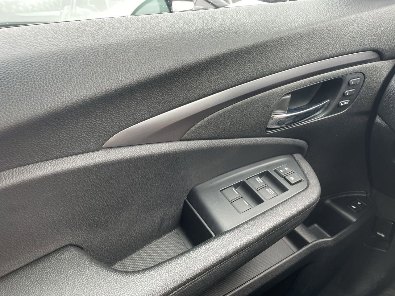 Thumbnail: 2022 Honda Pilot - 34