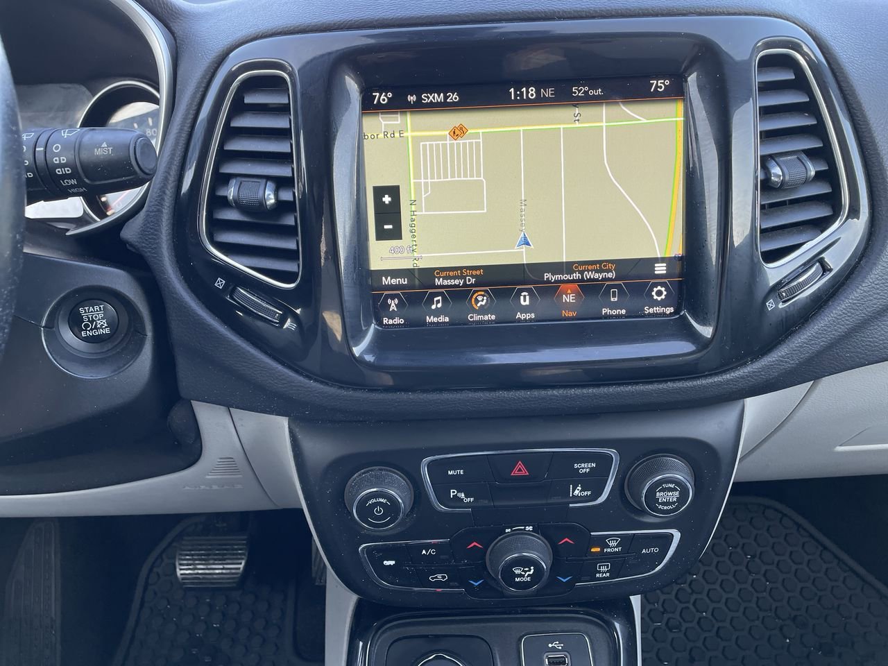 Thumbnail: 2018 Jeep Compass - 13